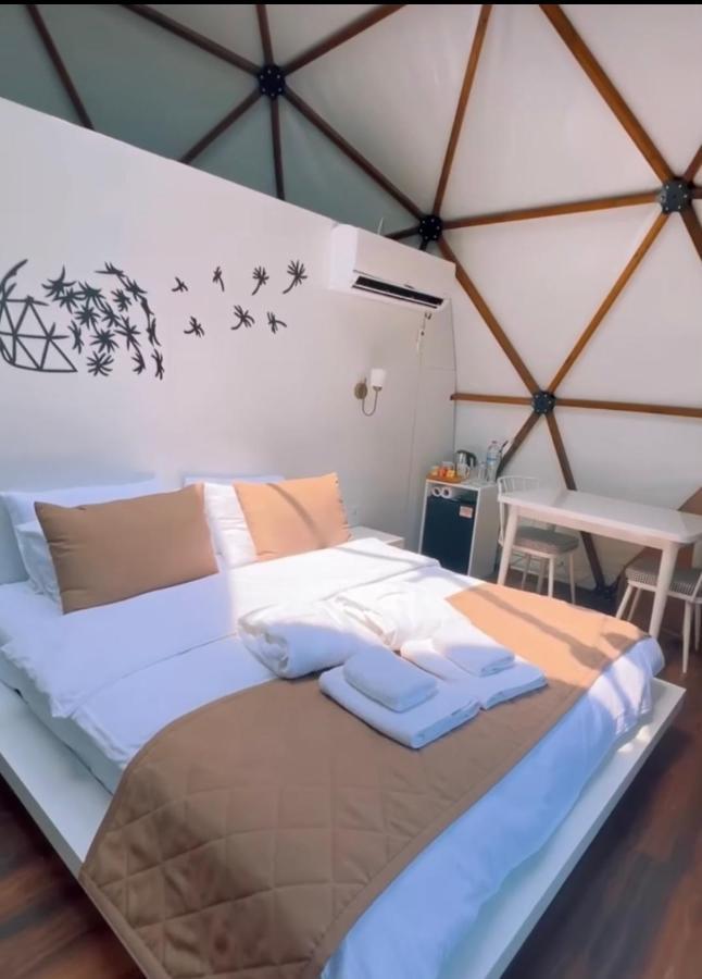 Phalesia Glamping Otel サパンジャ エクステリア 写真