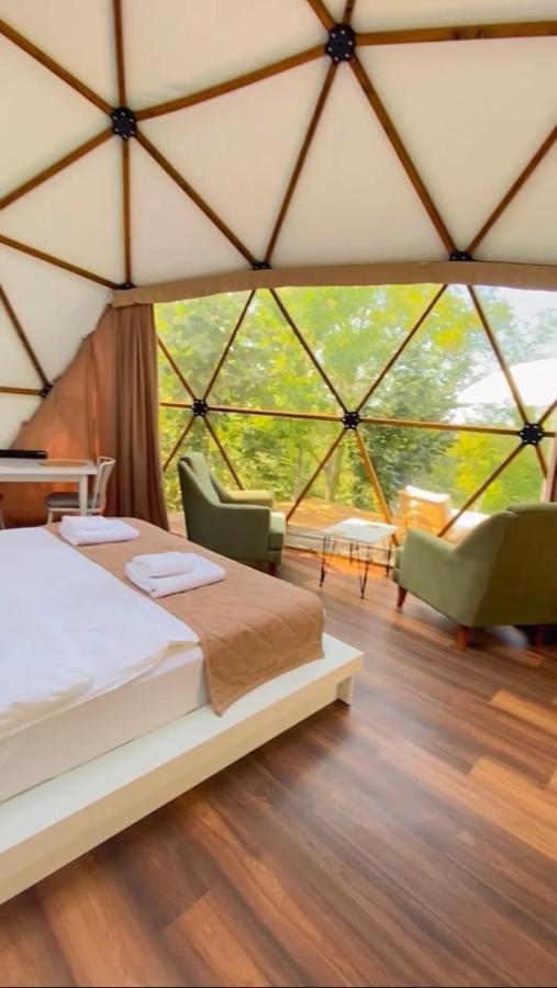 Phalesia Glamping Otel サパンジャ エクステリア 写真