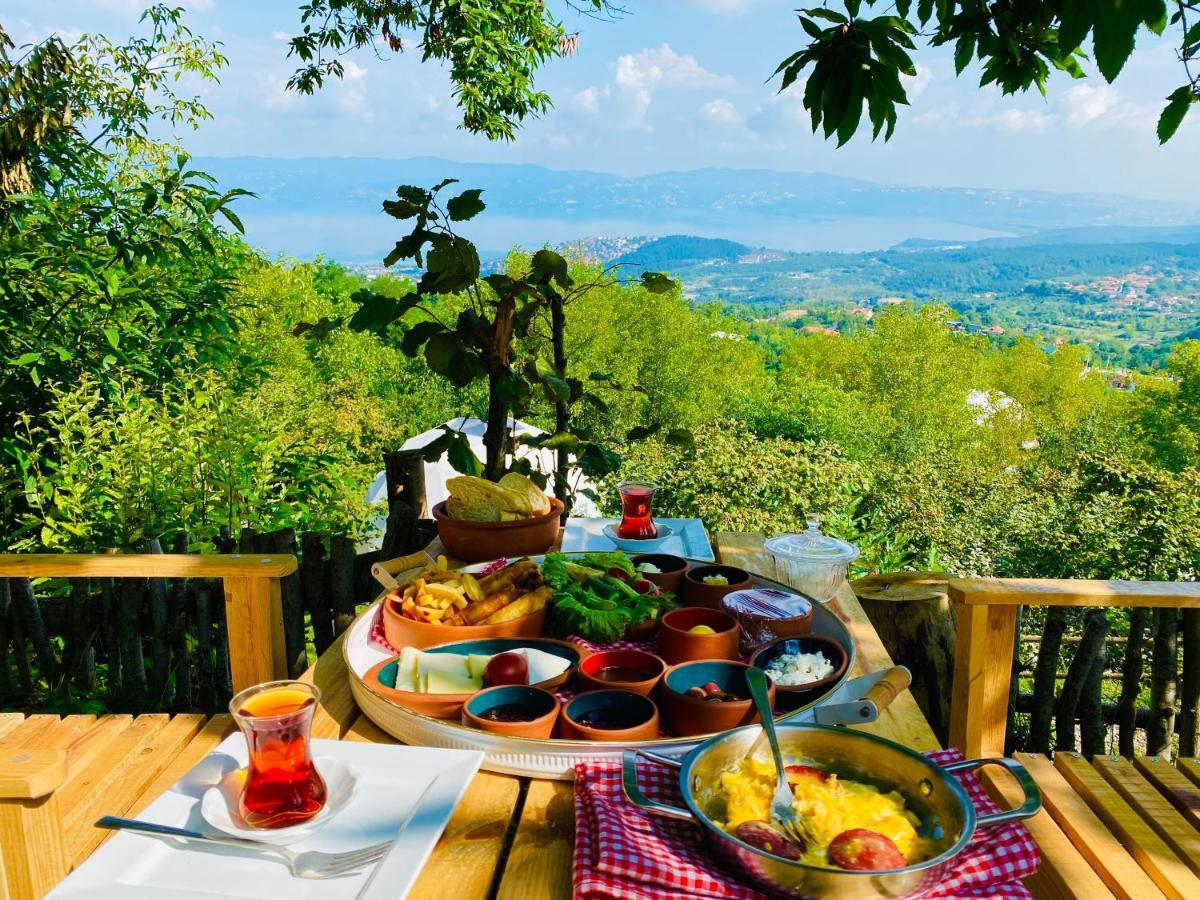 Phalesia Glamping Otel サパンジャ エクステリア 写真